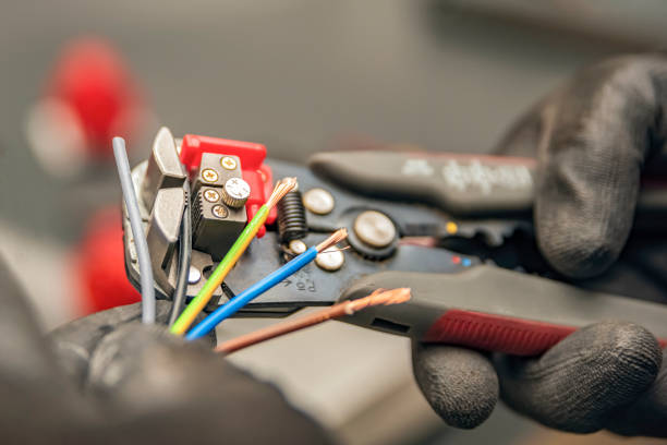 Best Licensed Electrician  in Cherry Valley, CA